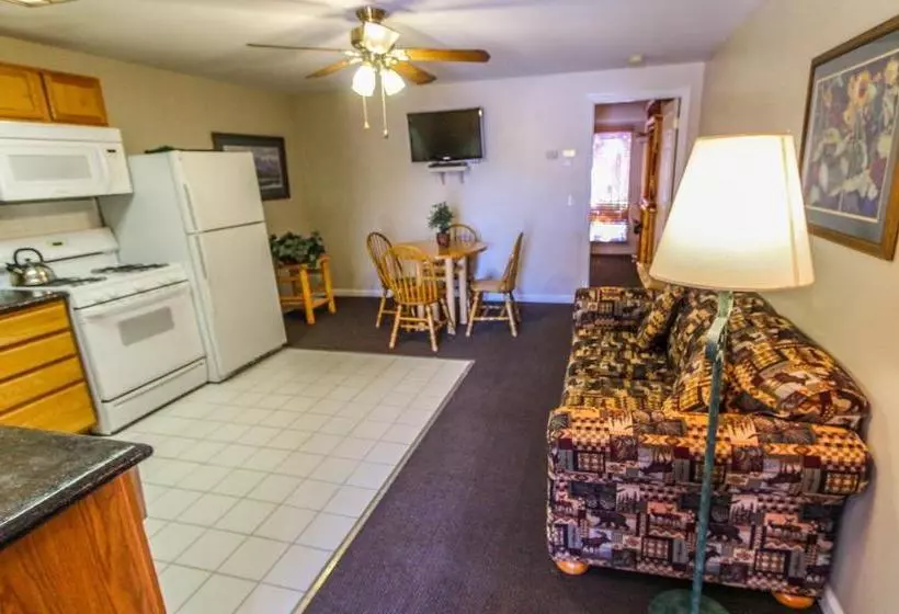 هتل Multi Resorts At Jackson Pines