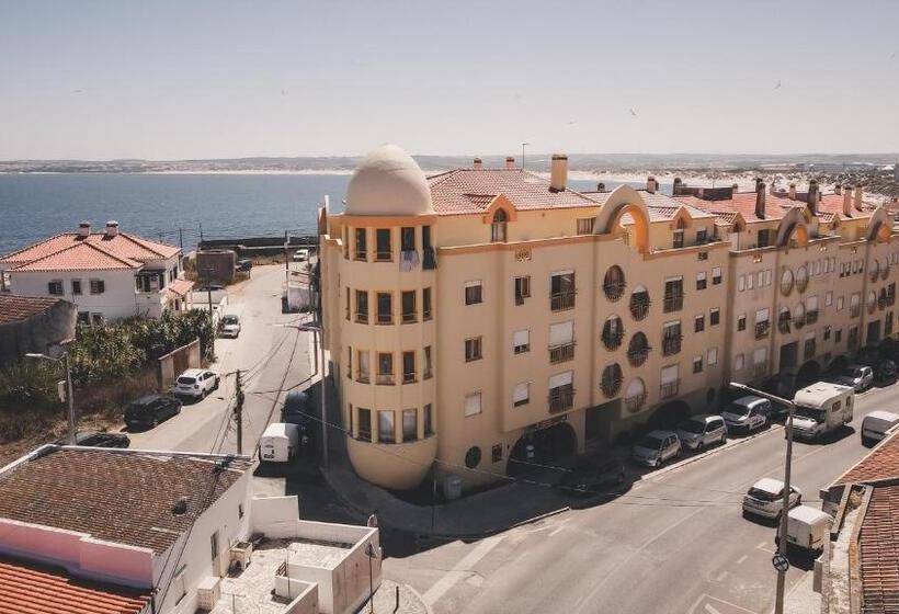 Szálloda Pksc   Surfers Beach House