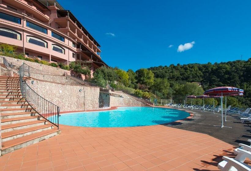 فندق Pietre Rosse Residence Club Palinuro