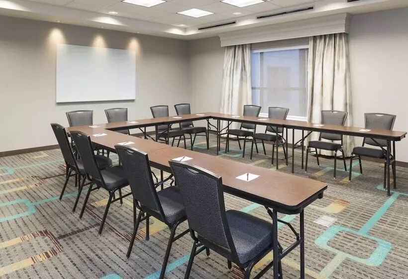 ホテル Residence Inn By Marriott Milwaukee West