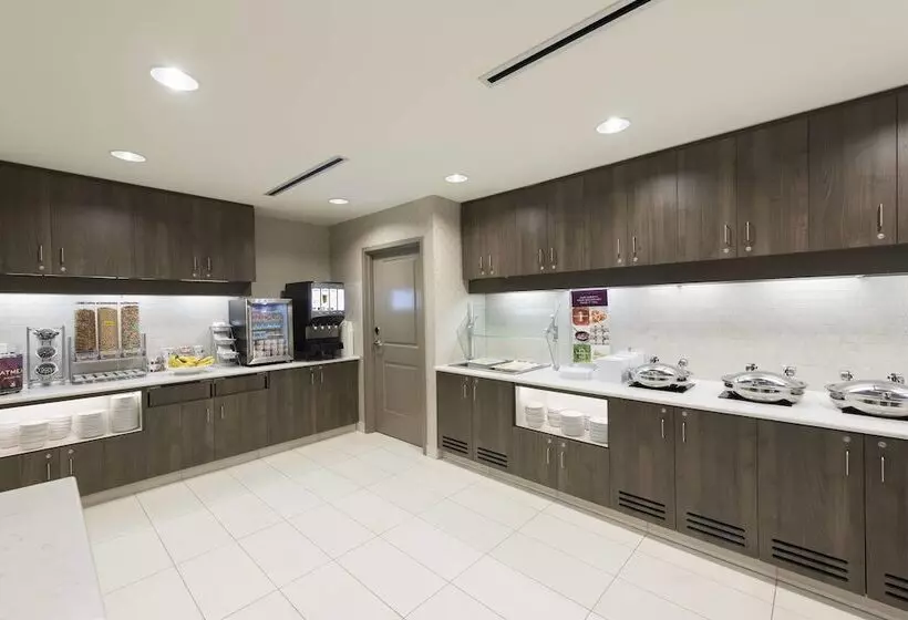 ホテル Residence Inn By Marriott Milwaukee West