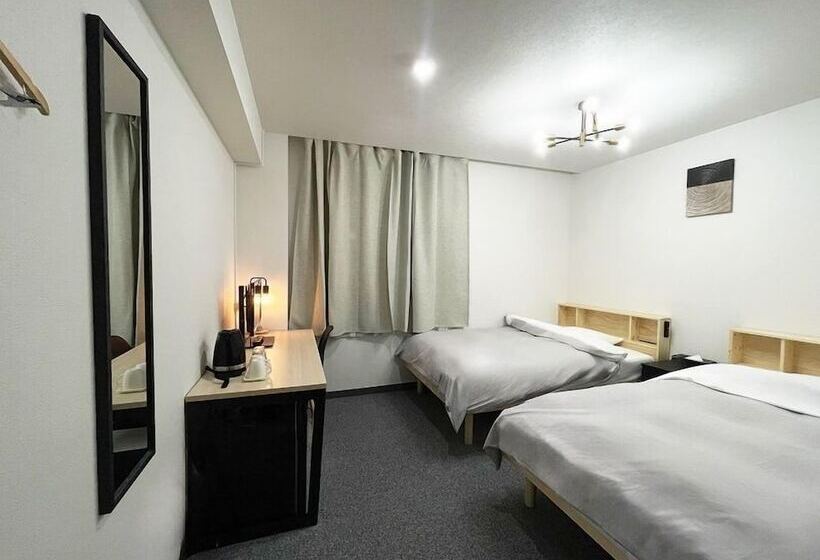 בית מלון כפרי Royal Oak Gotanda