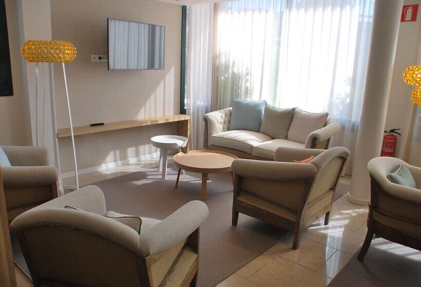 فندق Tarongeta   Adults Only