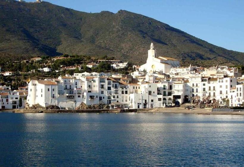 فندق Tarongeta   Adults Only