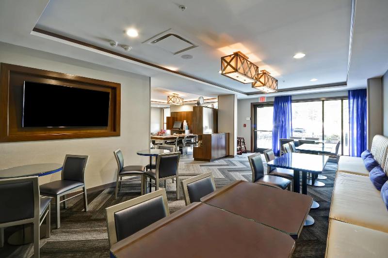 בית מלון כפרי Towneplace Suites By Marriott Dover Rockaway