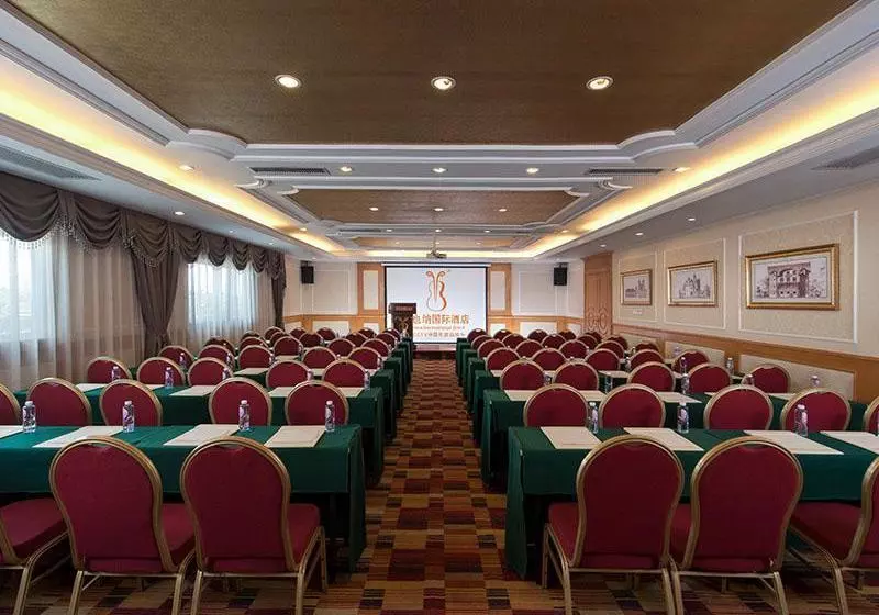 Vienna International Hotel (shenzhen Wangzhong Cit