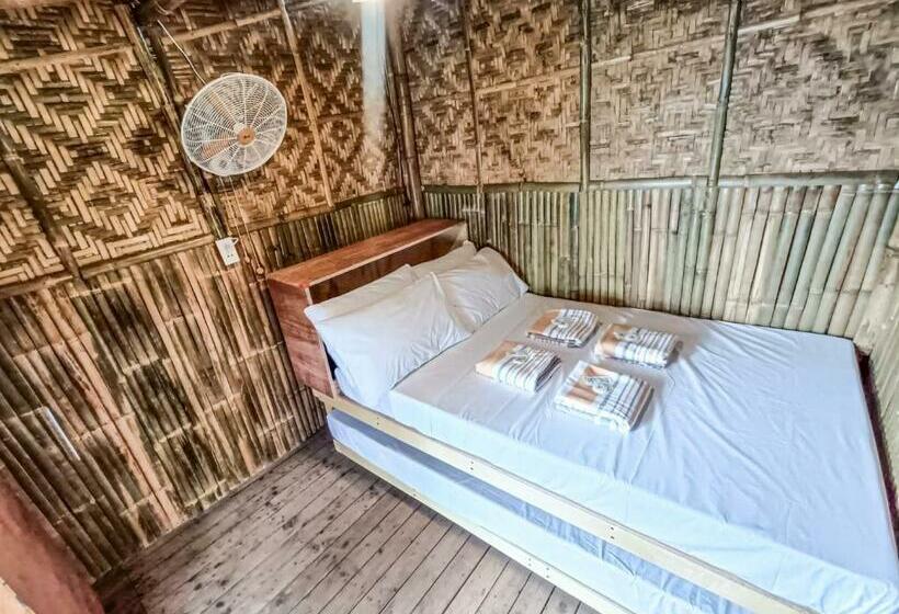 Kapszulahotel Glamper Grove  Real, Quezon