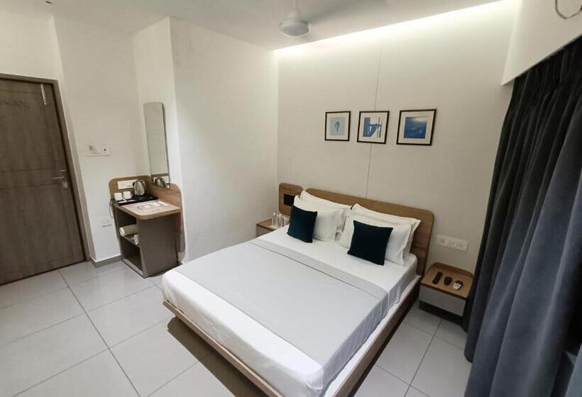 Kant By Gohotels Near Shree Dwarkadhish Temple