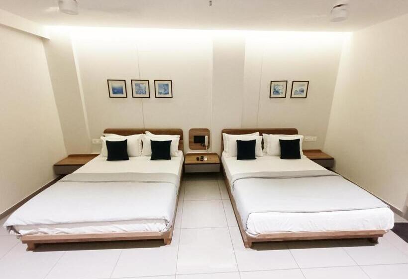 Kant By Gohotels Near Shree Dwarkadhish Temple