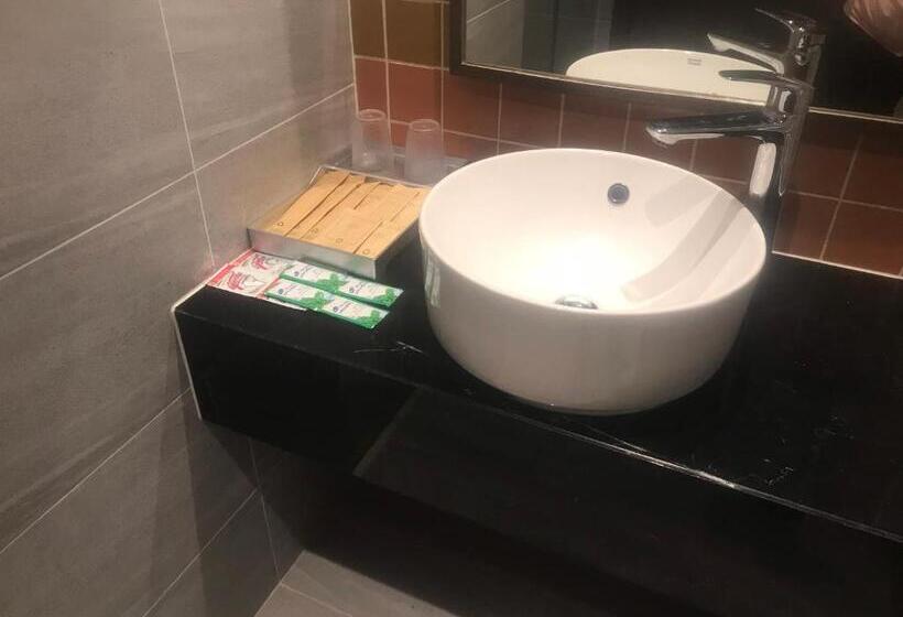 בית מלון כפרי Apec Mandanla Mũi Né