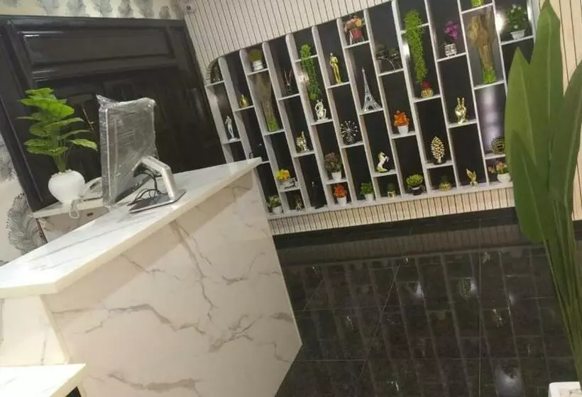 هتل Mok Apartments & Suites