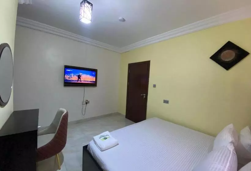 هتل Mok Apartments & Suites