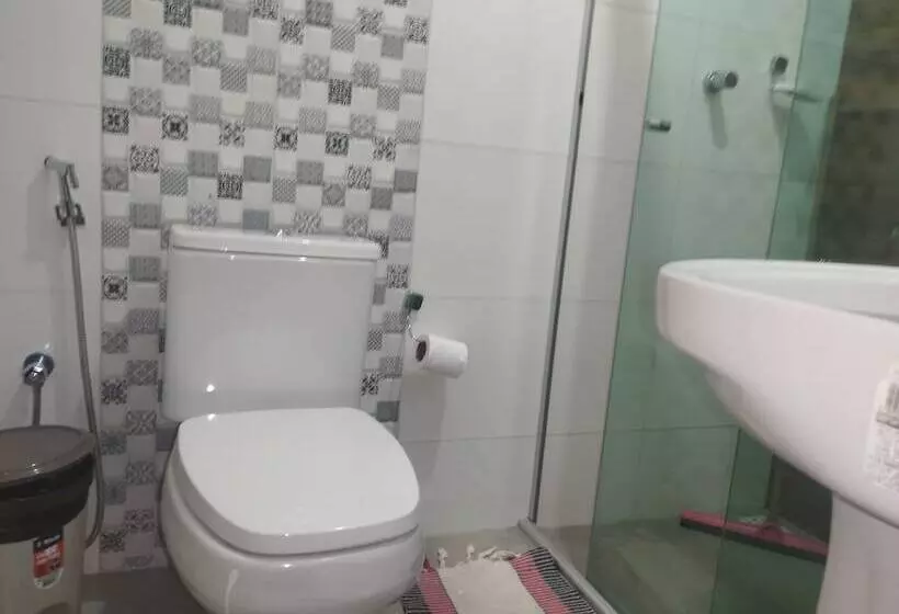 Hotelli Pousada Gomes