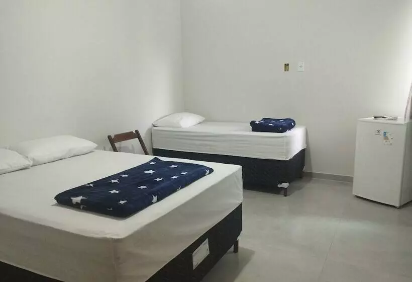 Hotelli Pousada Gomes