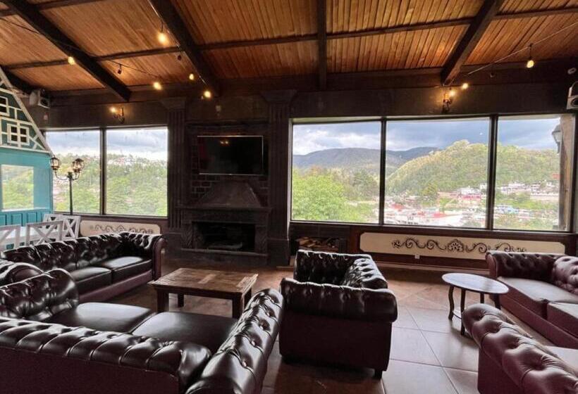 هتل Villa Claus Inn