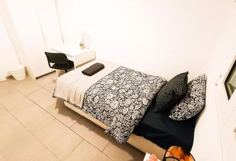 هاستل Private Rooms In Heart Of Barcelona