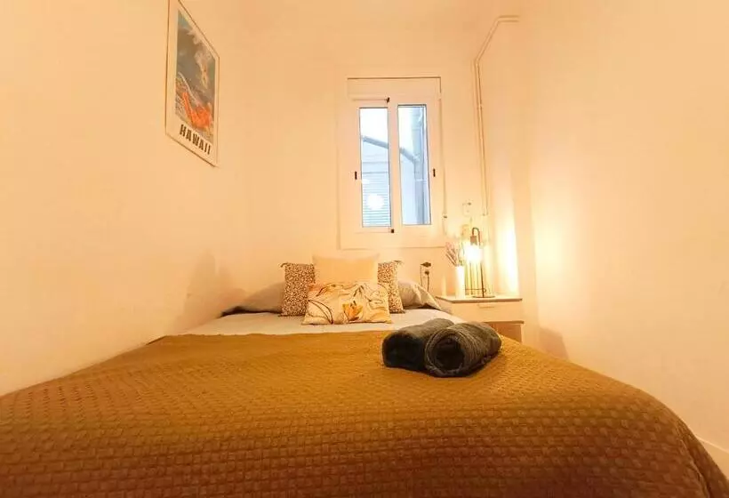 هاستل Private Rooms In Heart Of Barcelona