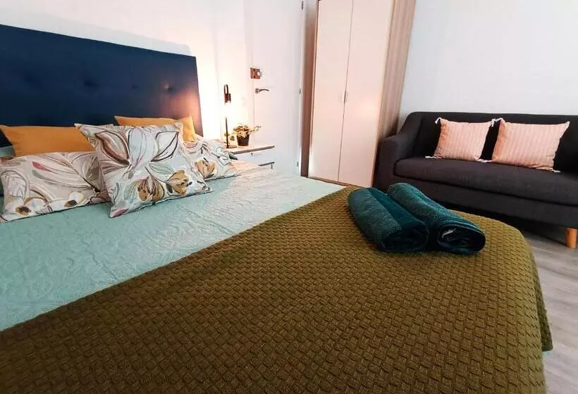 هاستل Private Rooms In Heart Of Barcelona