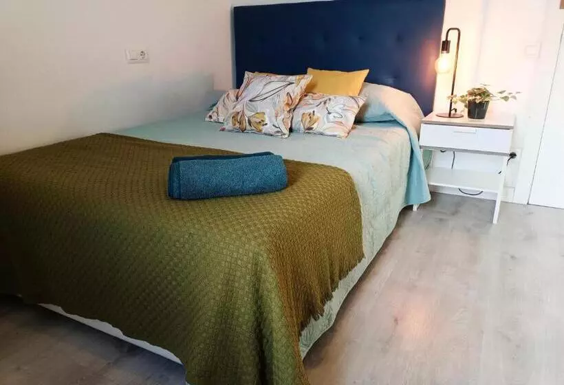 هاستل Private Rooms In Heart Of Barcelona