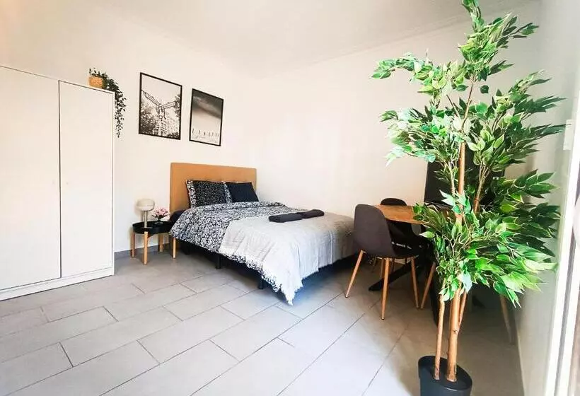 هاستل Private Rooms In Heart Of Barcelona