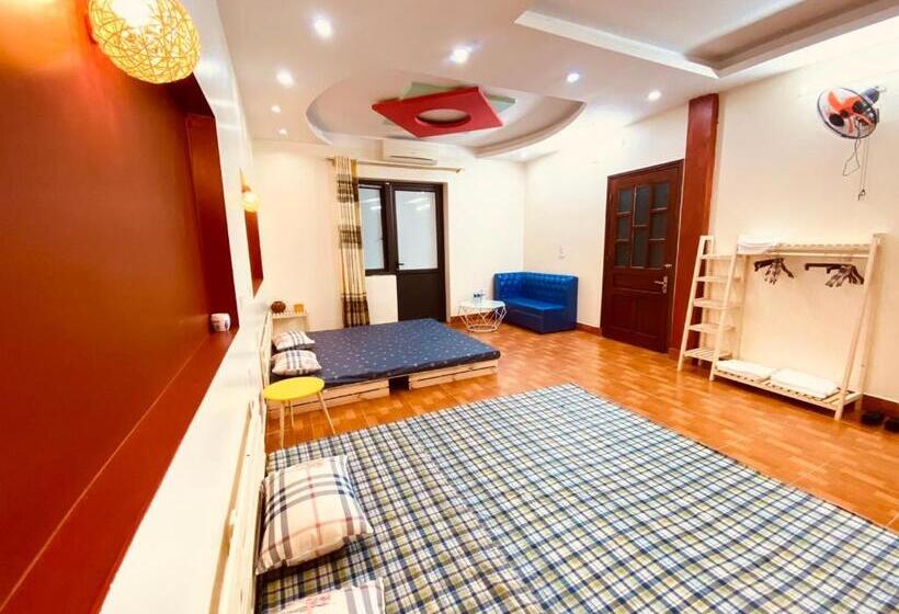 هتل Lion Homestay