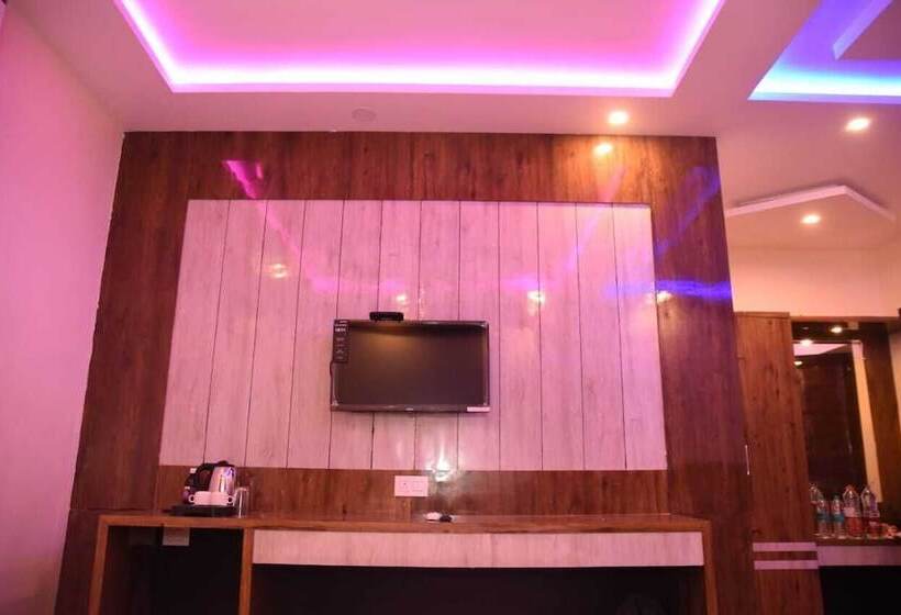 Hotel Wave Of Sea Beach Resort