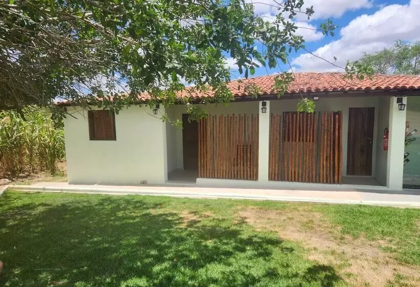 Retkeilymaja Suítes Domo Do Matto