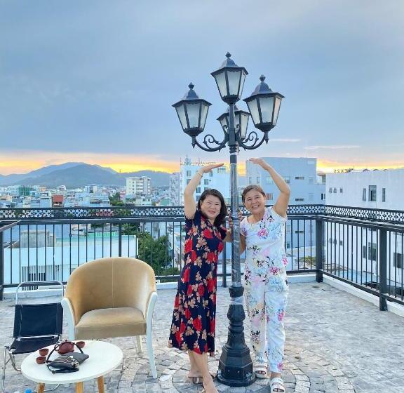 Goodtech Luxury Hotel & Apartment