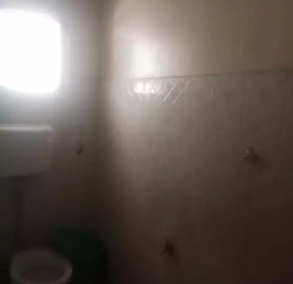 پانسیون Yaye House