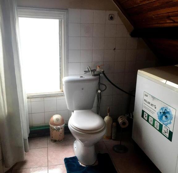 تختخواب و صبحانه Le Fumoir De L  Artisan Guest House