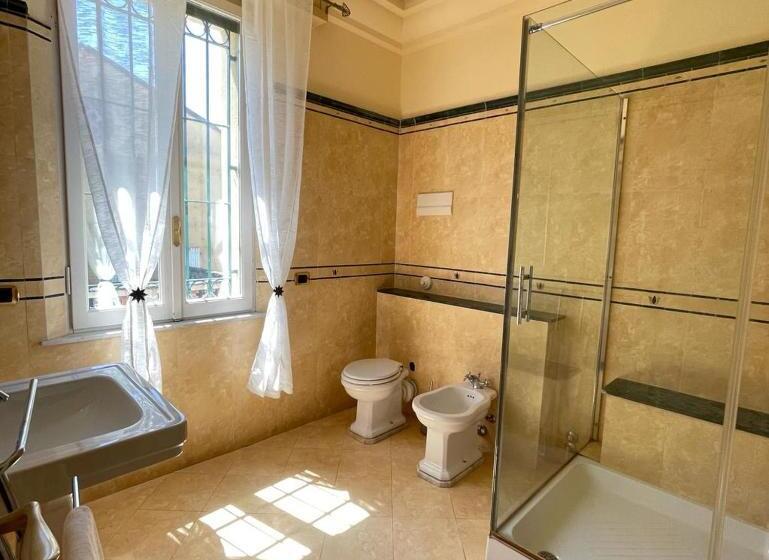 تختخواب و صبحانه Villa Peonia Parma