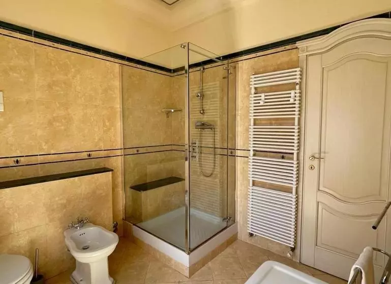 تختخواب و صبحانه Villa Peonia Parma