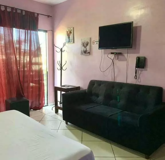 هتل Centro Villarrica   Paraguay