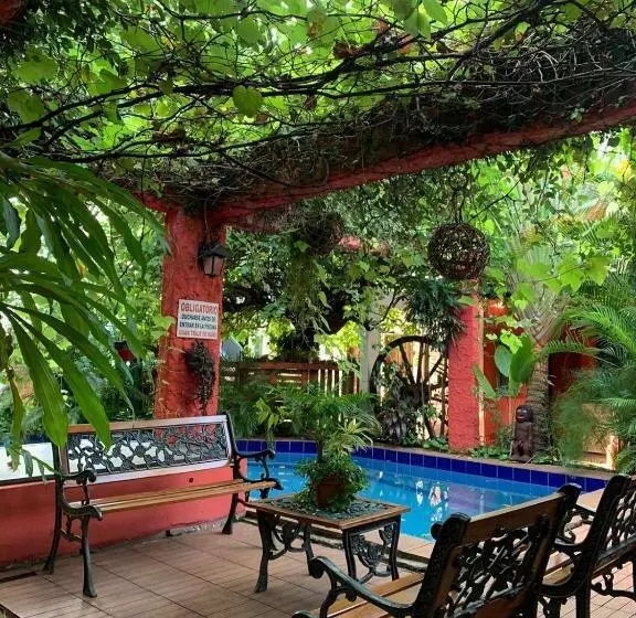 هتل Centro Villarrica   Paraguay