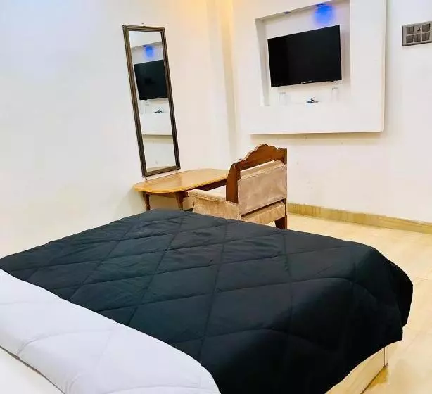 Hotel Jmd Palace