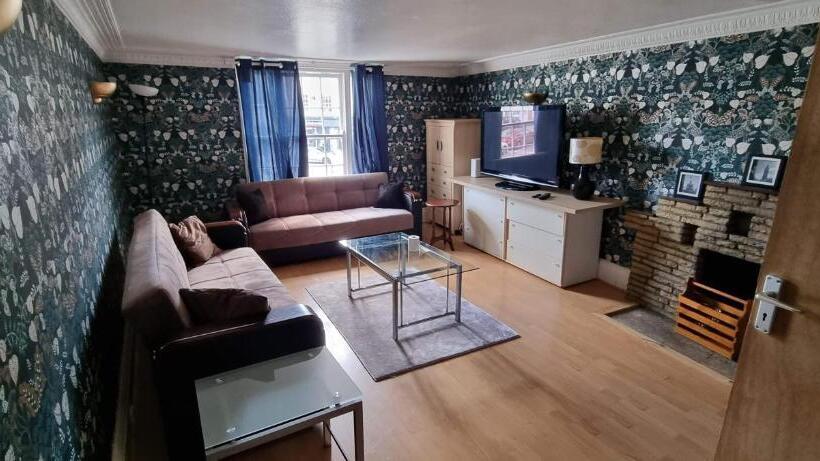 펜션 Bicester Town Accommodation