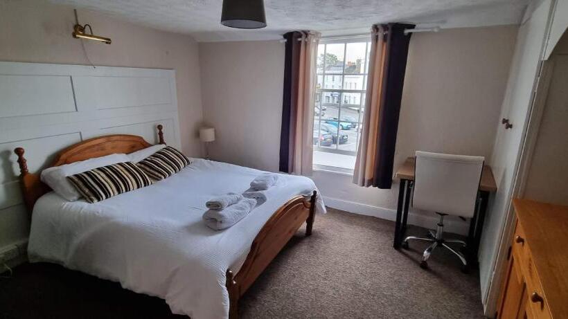 펜션 Bicester Town Accommodation