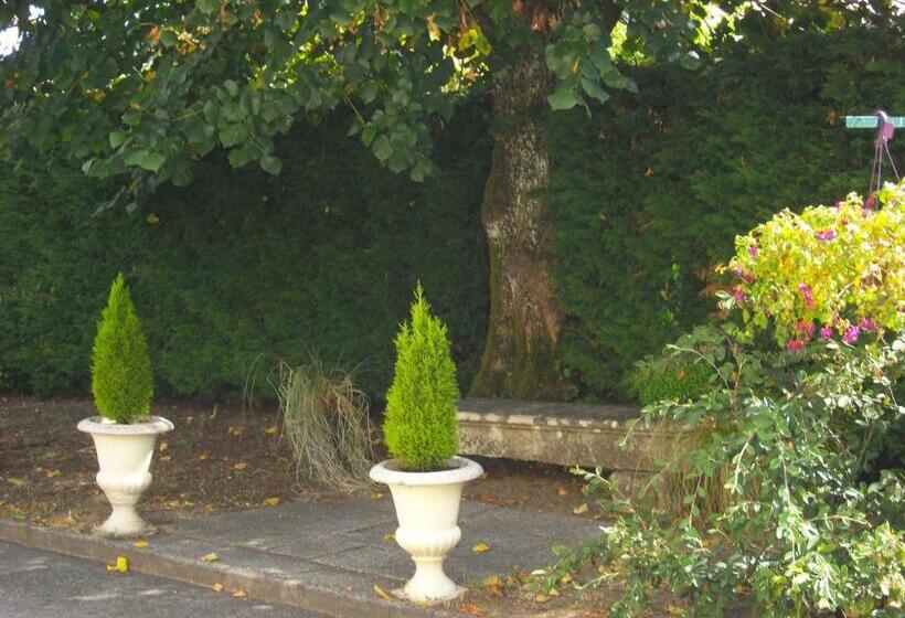 住宿加早餐  Domaine De Monein