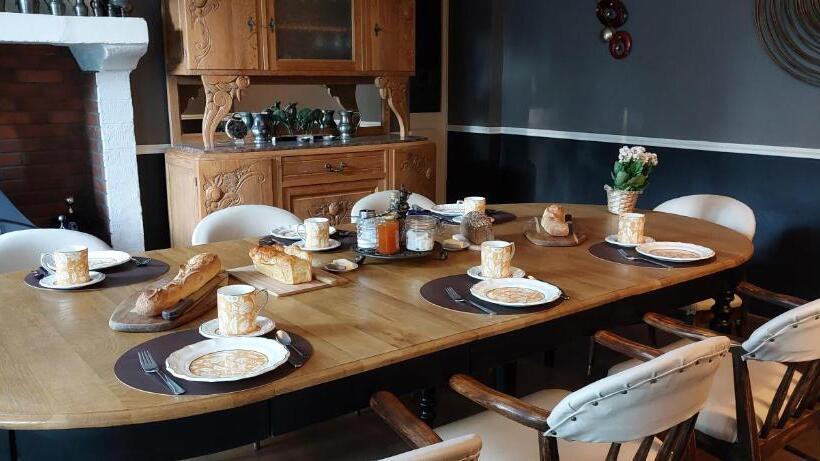 צימר La Source De Bury