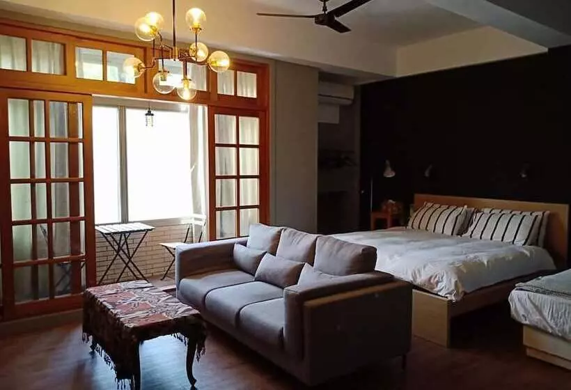 Formosa Backpackers Hostel & Apartment（青年民宿）
