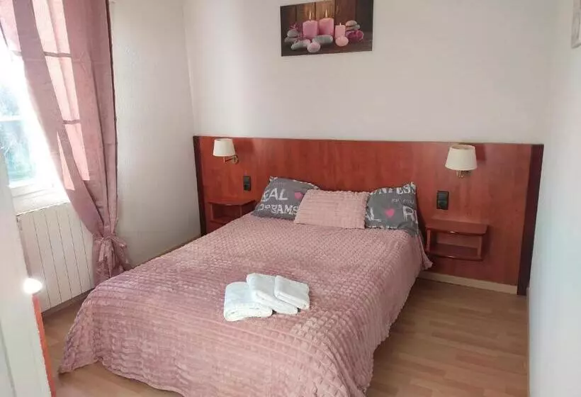 Hotel Le Castel D Olmes