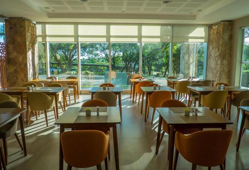 Orfeo Suites Hotel Sierras Chicas