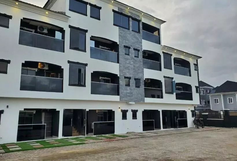 هتل An6ix Apartment