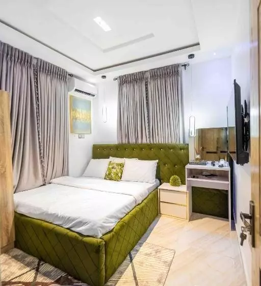 هتل An6ix Apartment
