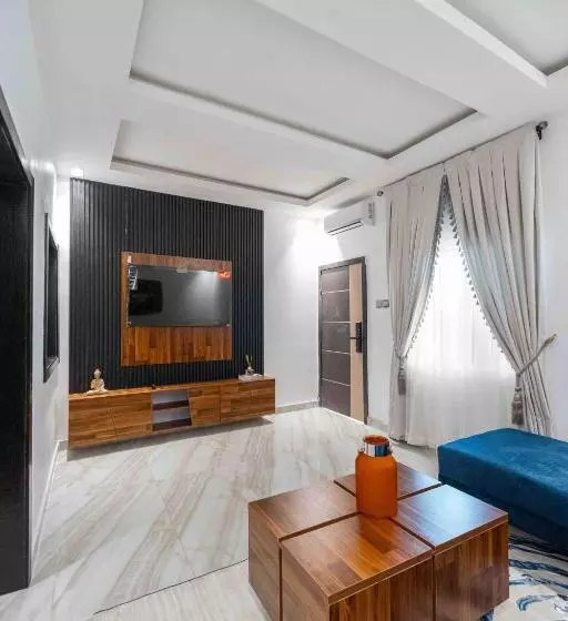 هتل An6ix Apartment