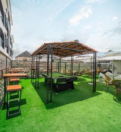 هتل An6ix Apartment