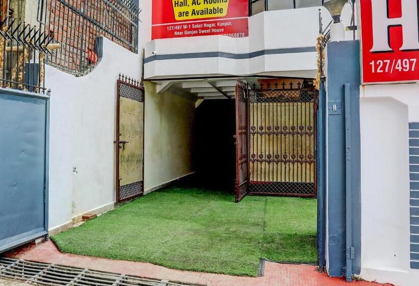 هتل Collection O Saket Villa