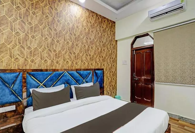 Hotelli Collection O Saket Villa