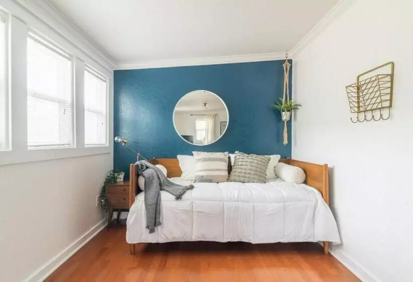 Hotelli Downtown Studio 2 At Beer Ranch Project Inn