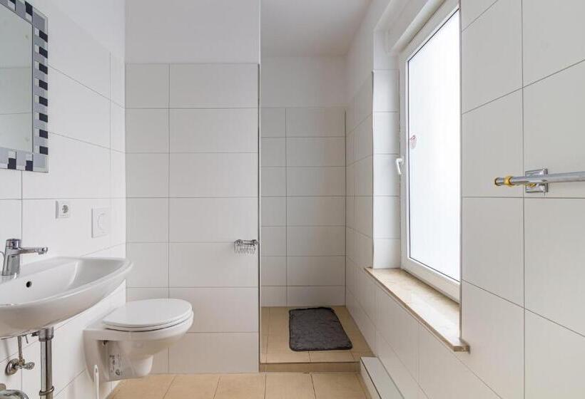 Pension Für Monteure In Leipzig